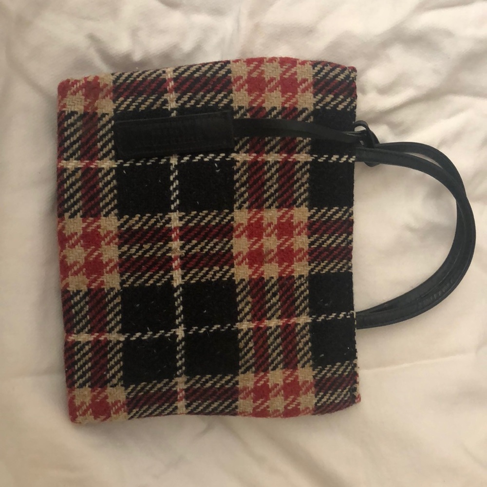Burberry purse